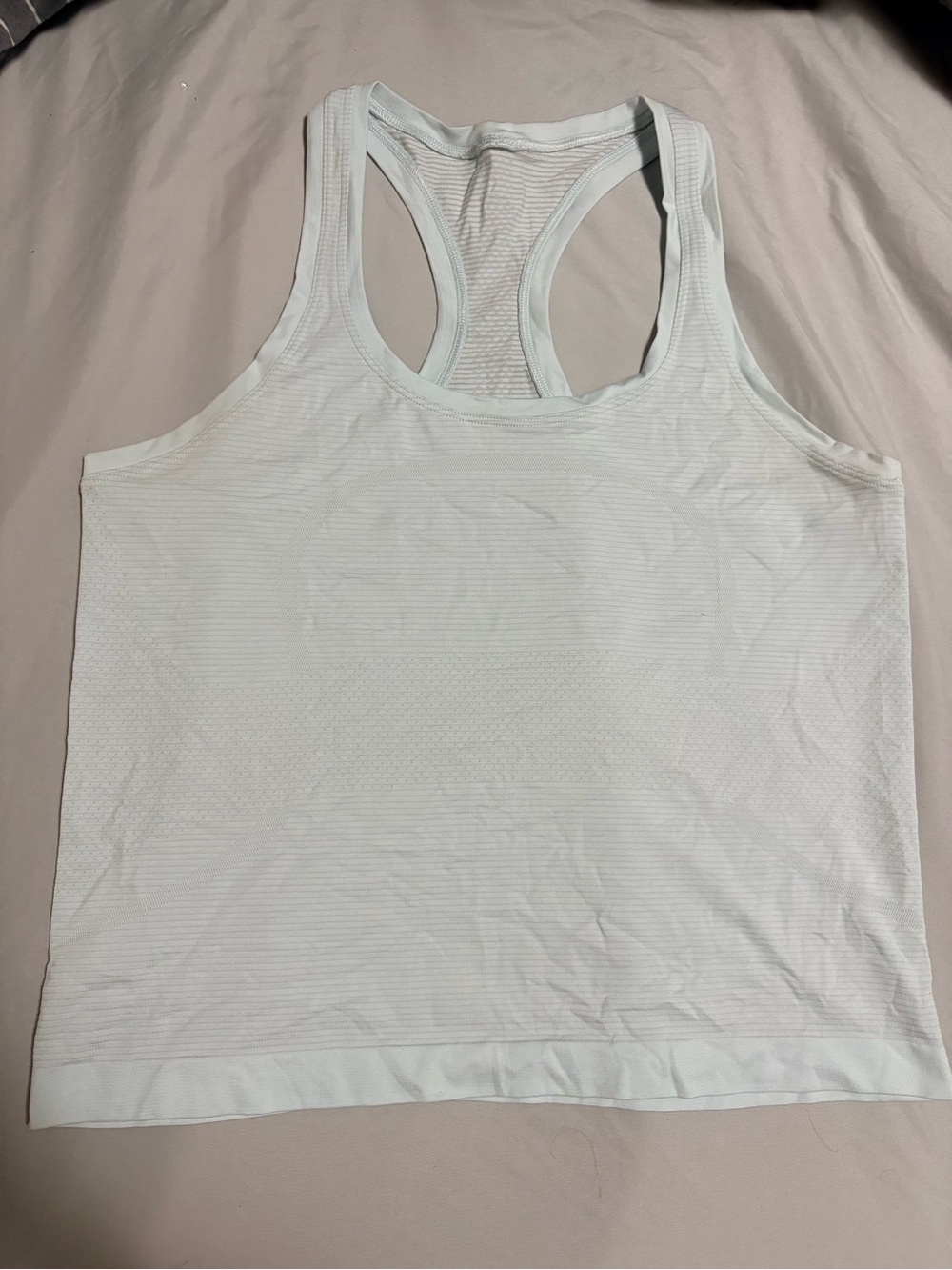 Lululemon tank top bundle - Picture 4 of 4